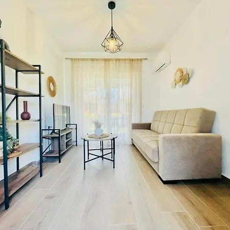 Appartement Modern Garden Apartment, By Delta Hospitality